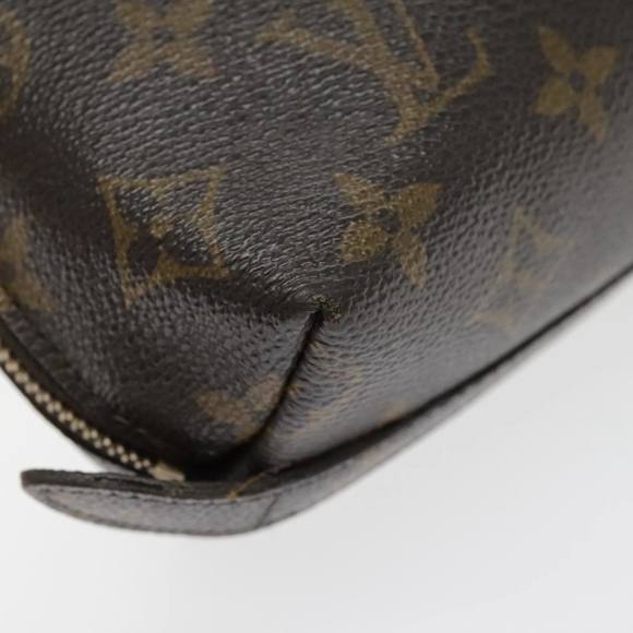 LOUIS VUITTON Monogram Trousse Demi Ronde Cosmetic Pouch M47520 LV Auth 94325 - Picture 15 of 16